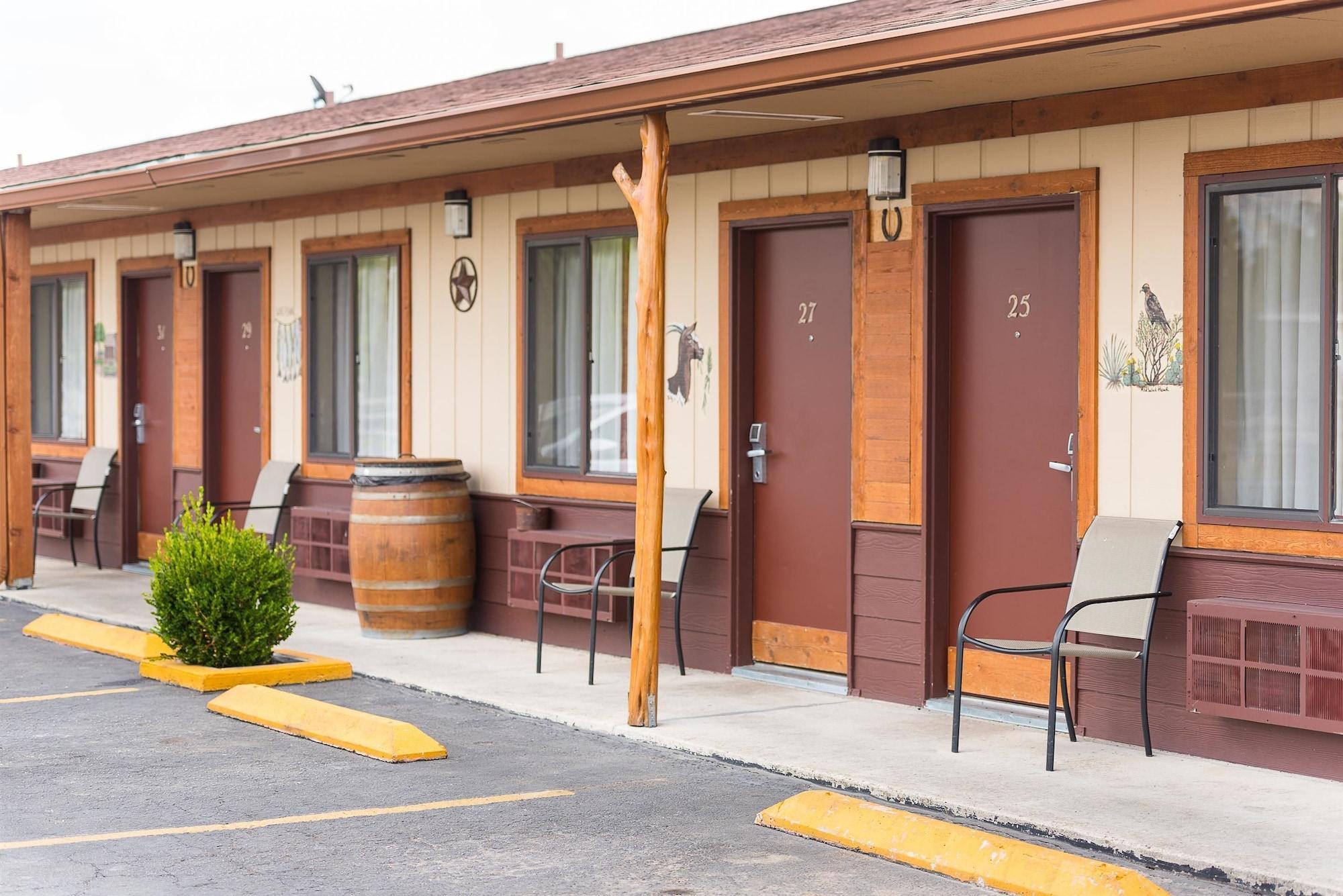 Americas Best Value Inn - Legend'S Inn Junction Zewnętrze zdjęcie